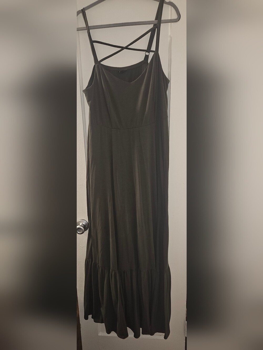 Torrid Olive Green Strappy Maxi Dress with Crisscross Front. Size 2